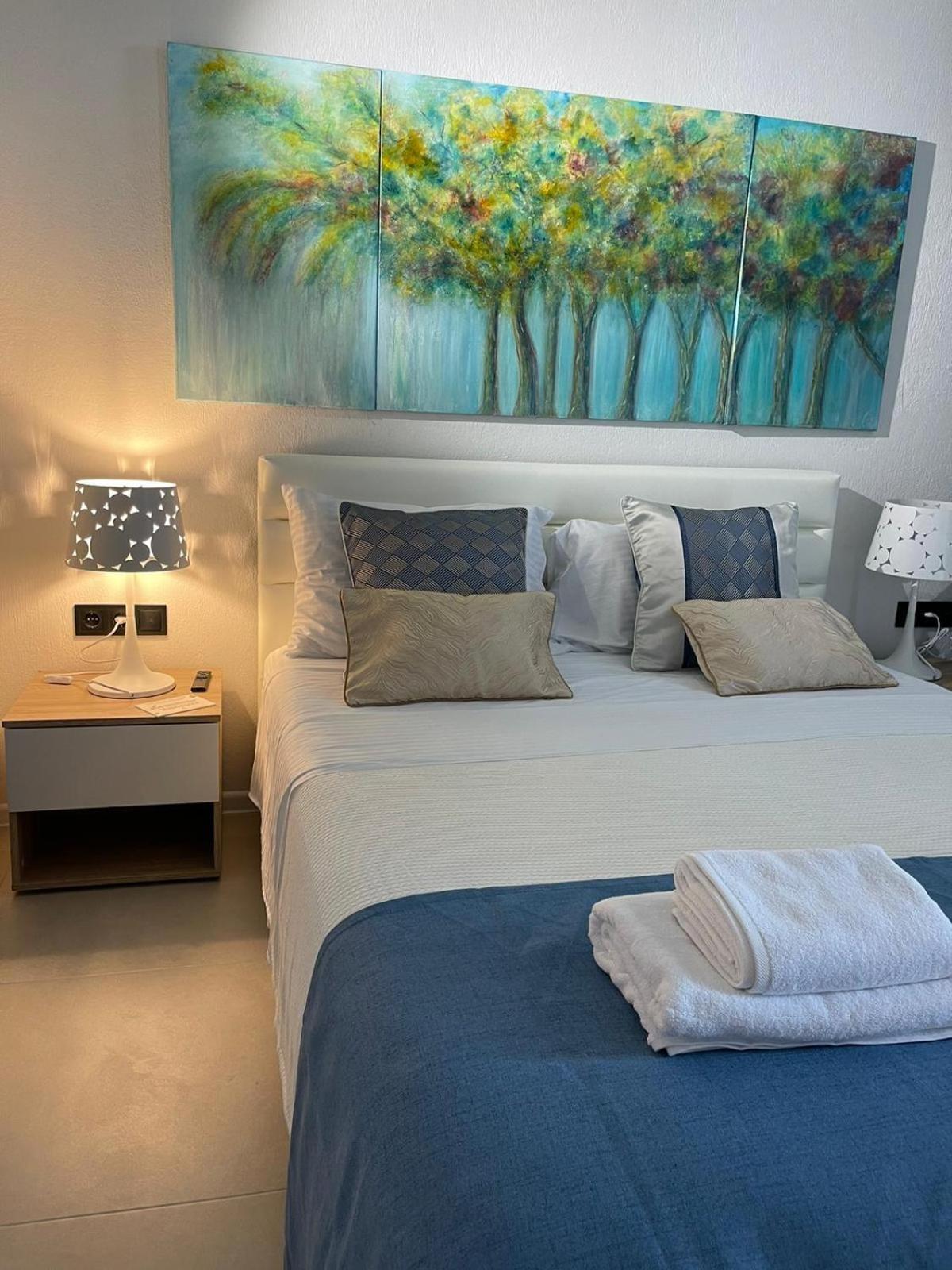 Allure Luxury Villas 3&4 Serenity Retreat Moni Evaggelistrias Exterior foto